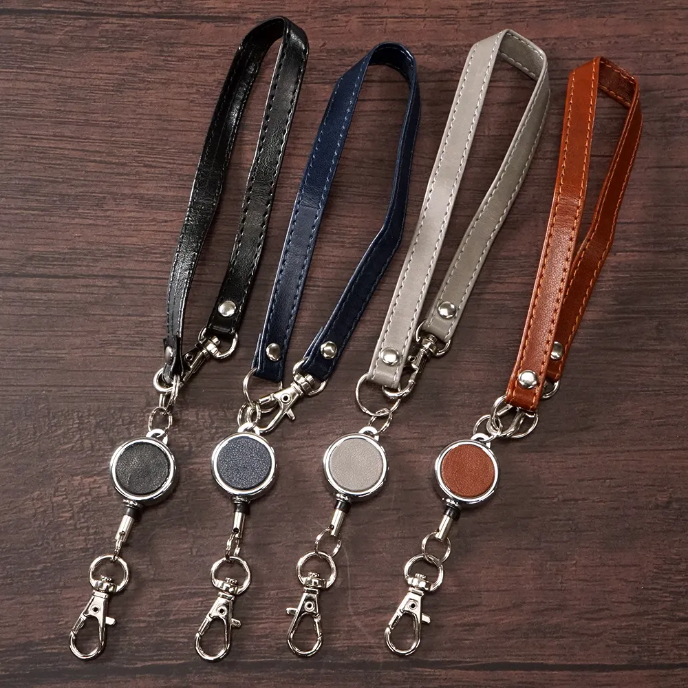 【GLOIRE】パスケース(縦型5面窓付)