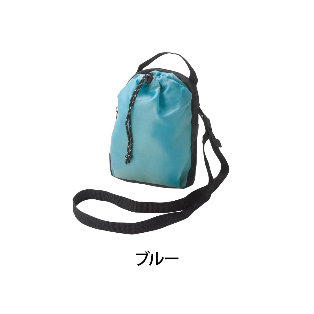 ボトルも入るショルダーバッグ