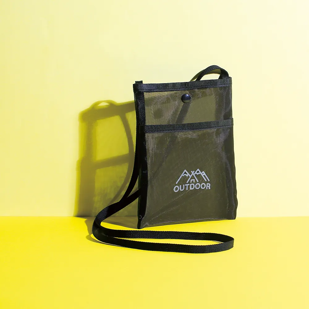 プラシャープ・フロントポケット付きメッシュサコッシュ