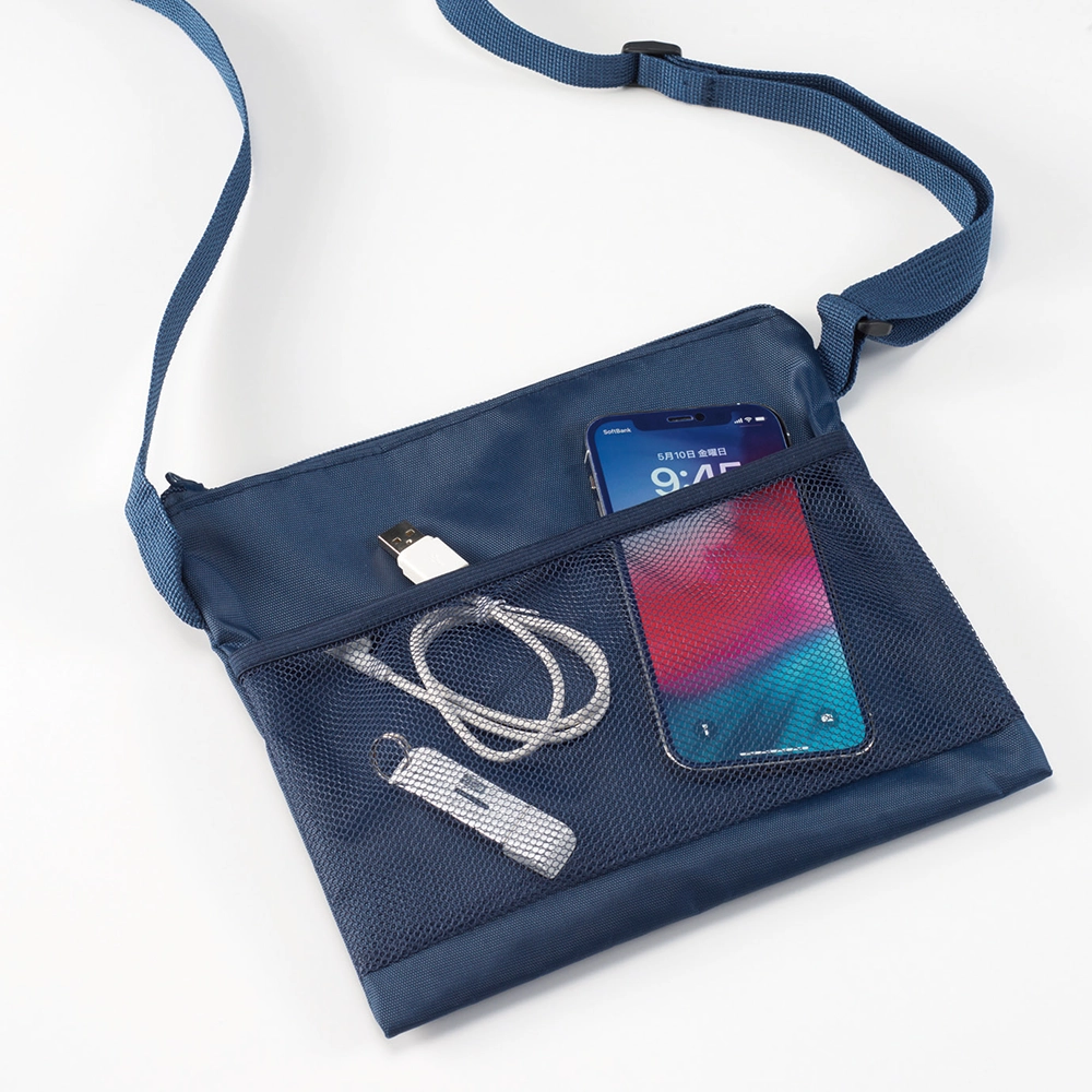 メッシュポケットサコッシュ