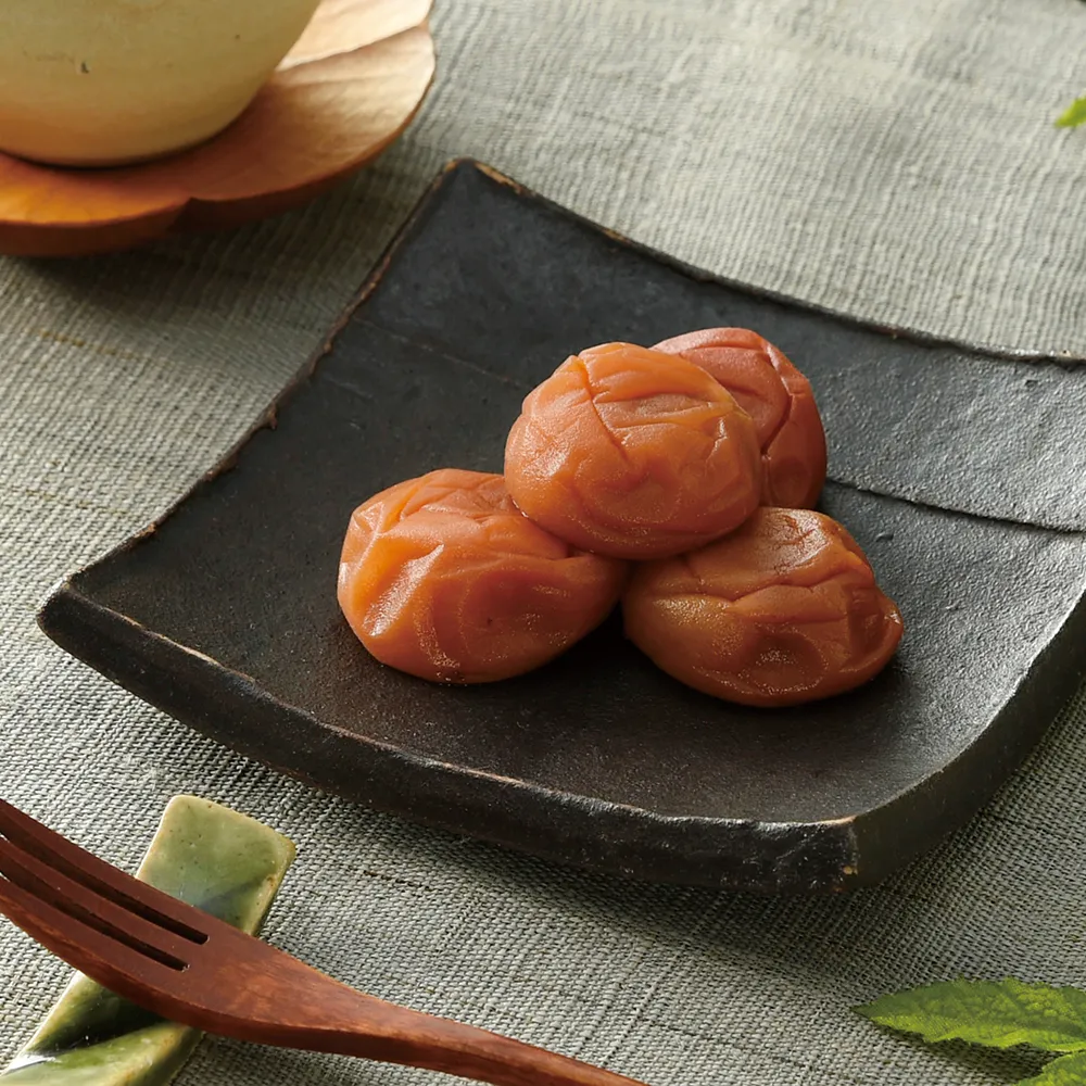 至福の逸品　木箱入り和歌山県産「紀州南高梅」8個