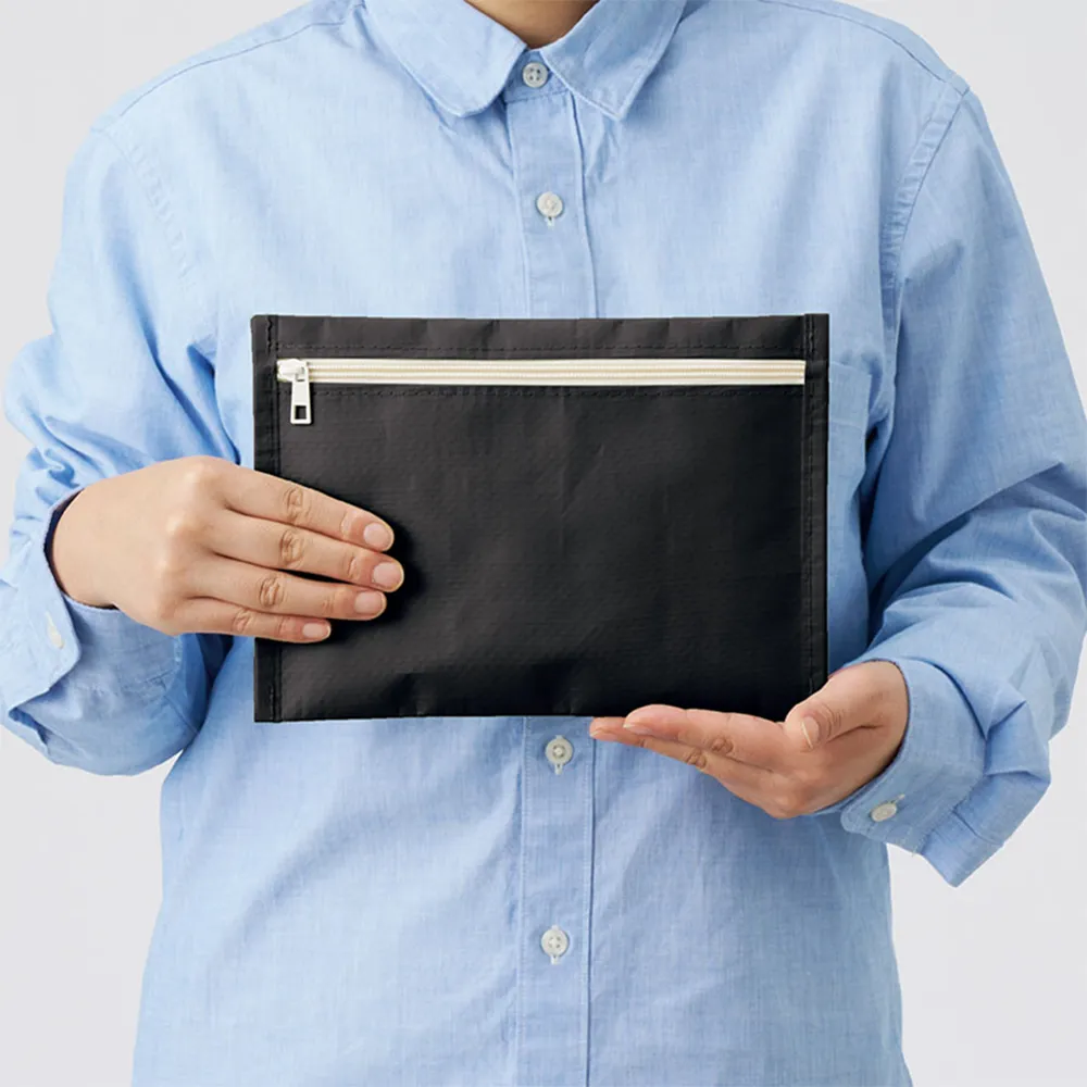 フラットレジャーポーチ(M)