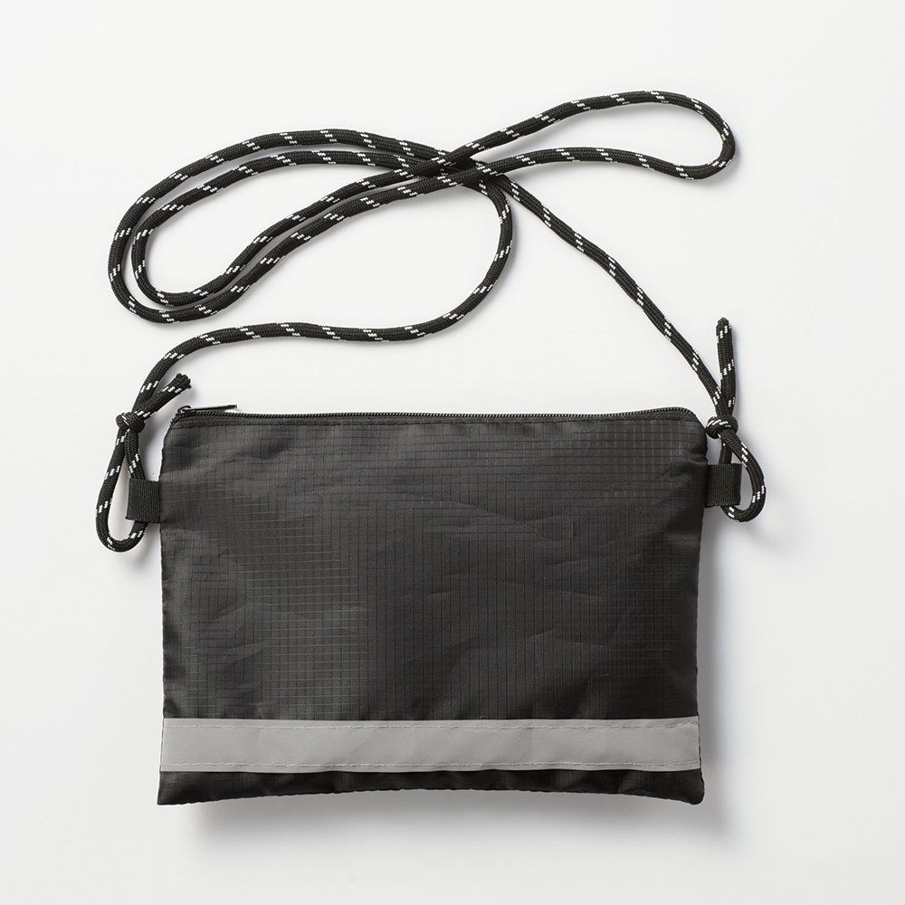 モシモニソナエル 防災サコッシュ6点セット(既製品)