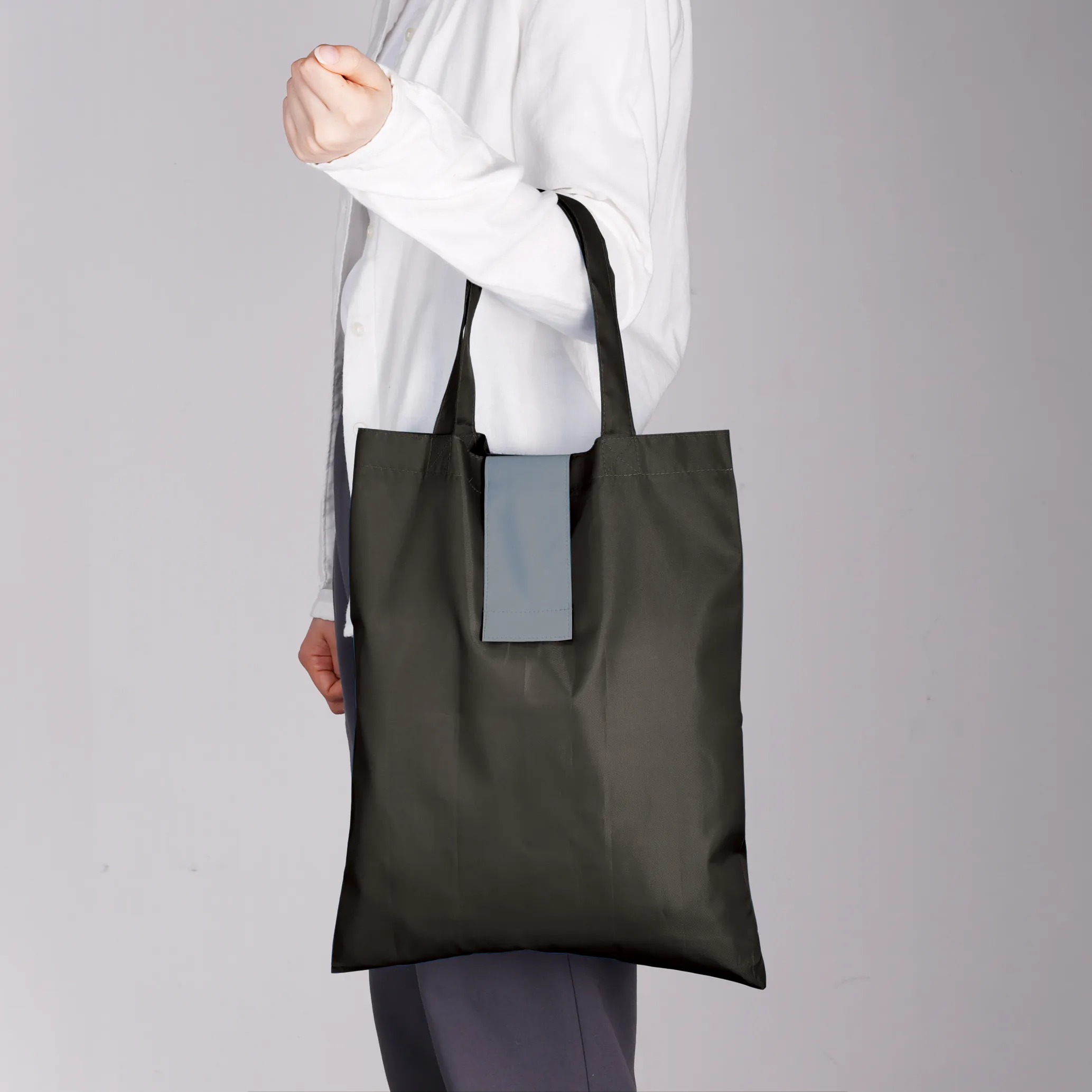 ポータブルリフレクターエコバッグ(フック付き)