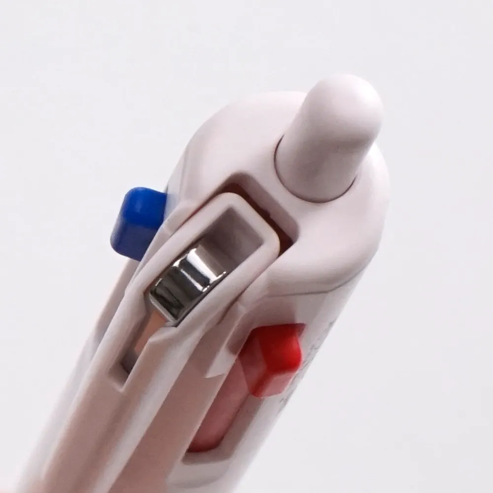 ジェットストリーム 新3色ボールペン0.5