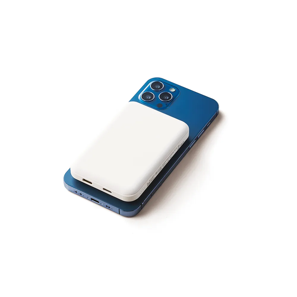 ワイヤレス充電対応マグネット式モバイルバッテリー5000