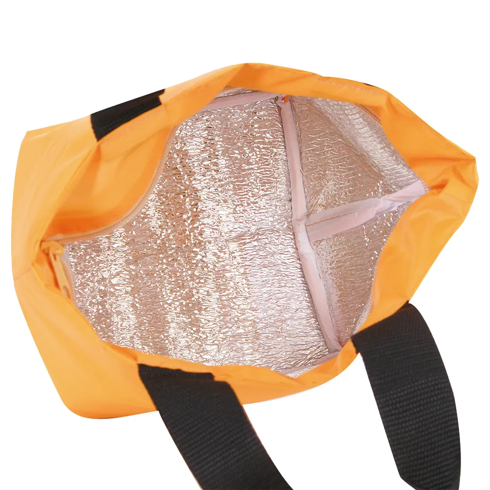 ソロア 保冷温お出かけバッグ